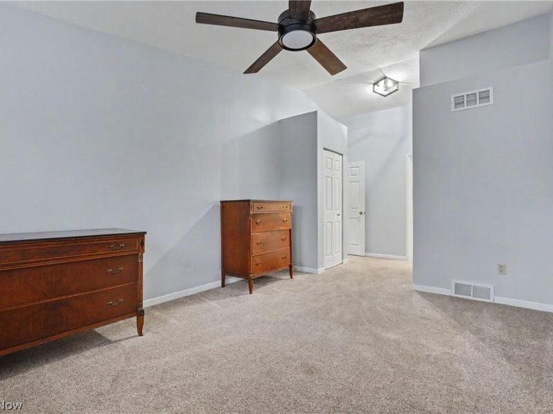 1323 Red Tail Hawk Court, Unit 4, Youngstown, OH 44512 Photo 20