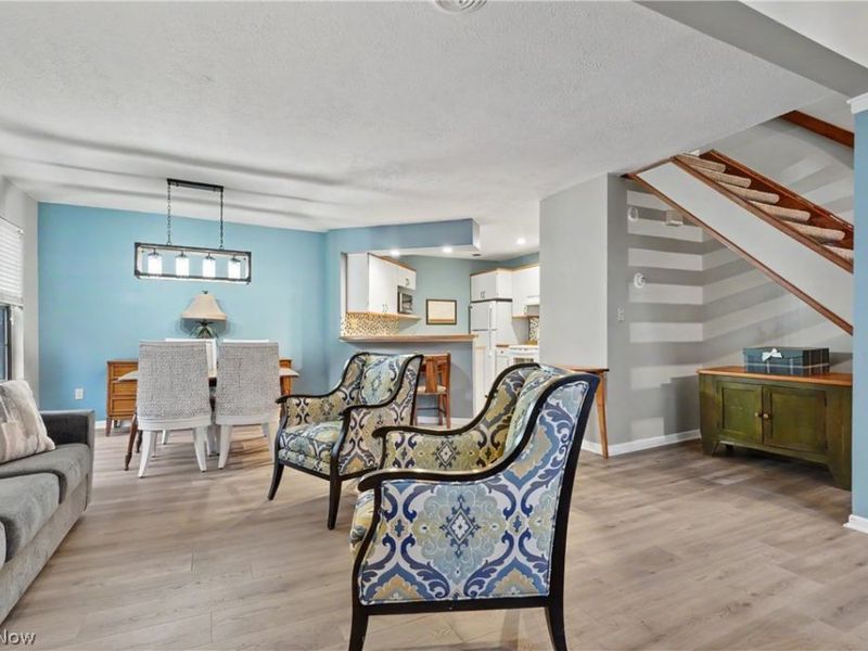 1323 Red Tail Hawk Court, Unit 4, Youngstown, OH 44512 Photo 7