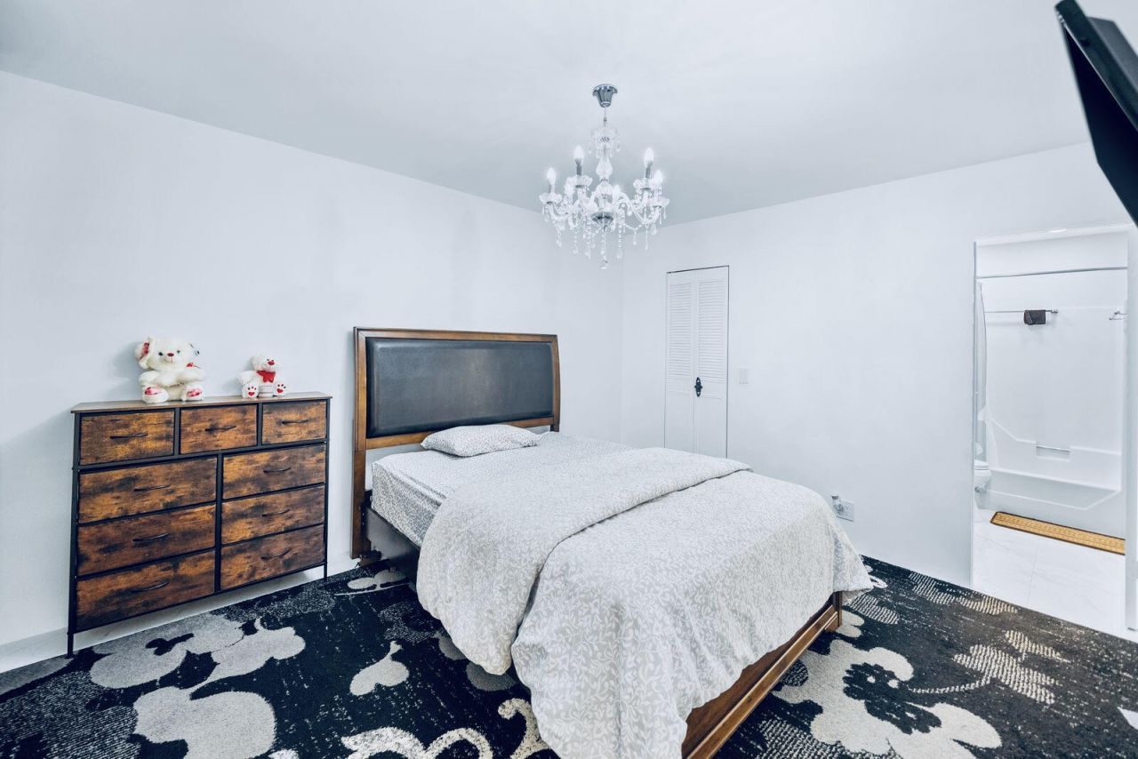 129 Lake Carol Drive, Unit 129, West Palm Beach, FL 33411 Photo