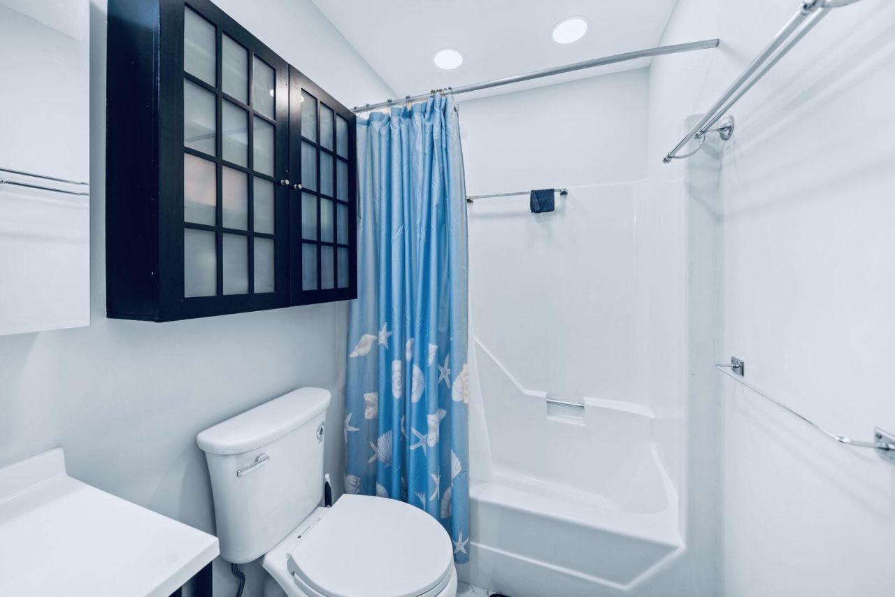 129 Lake Carol Drive, Unit 129, West Palm Beach, FL 33411 Photo