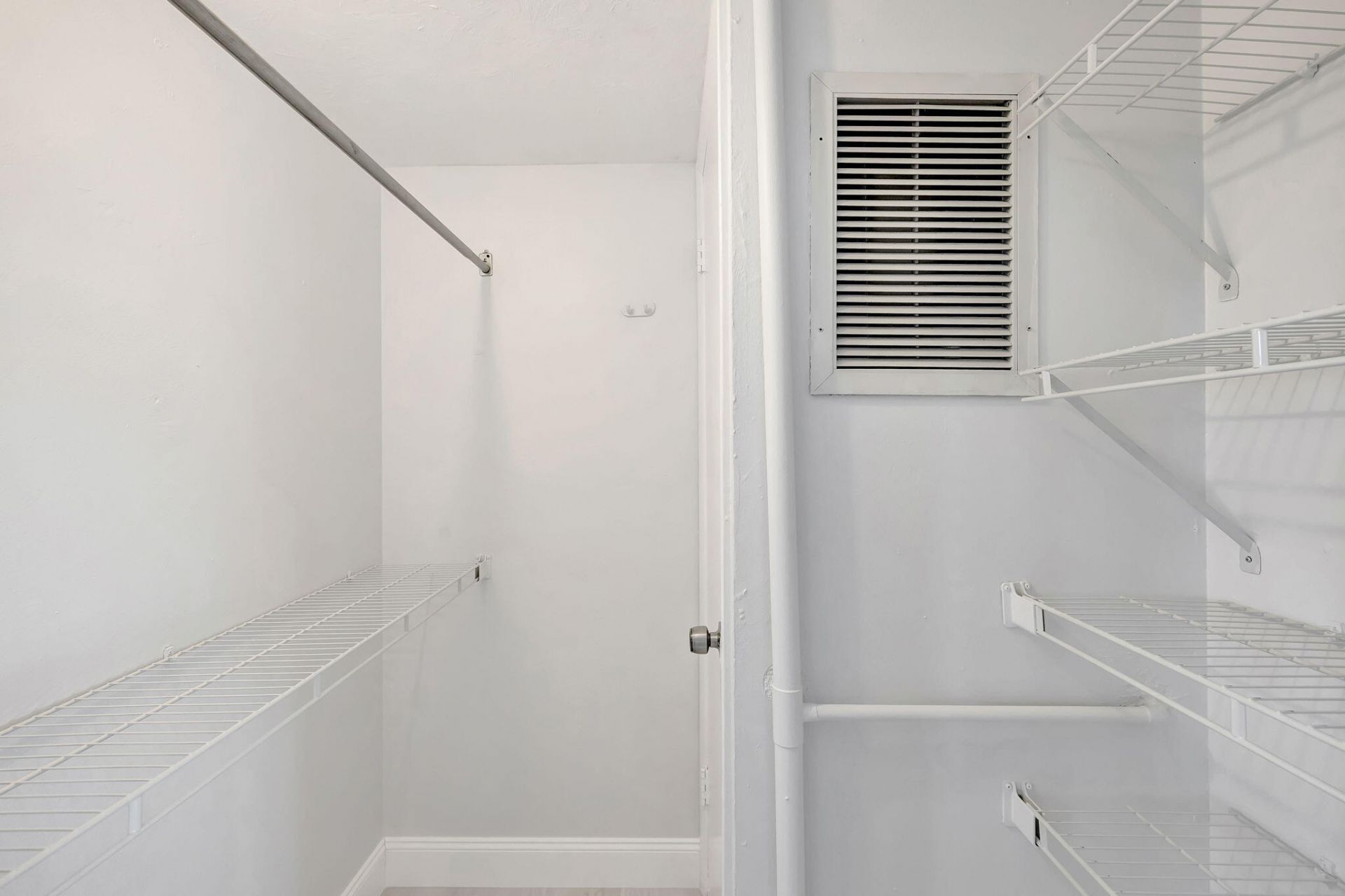 1407 NE 56th Street, Unit 408, Fort Lauderdale, FL 33334 Photo