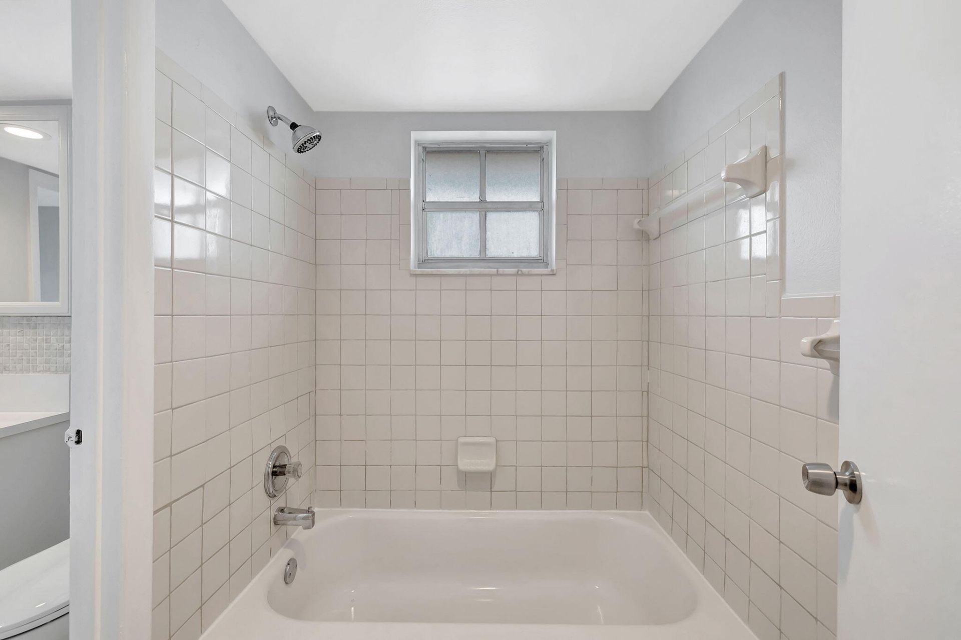 1407 NE 56th Street, Unit 408, Fort Lauderdale, FL 33334 Photo