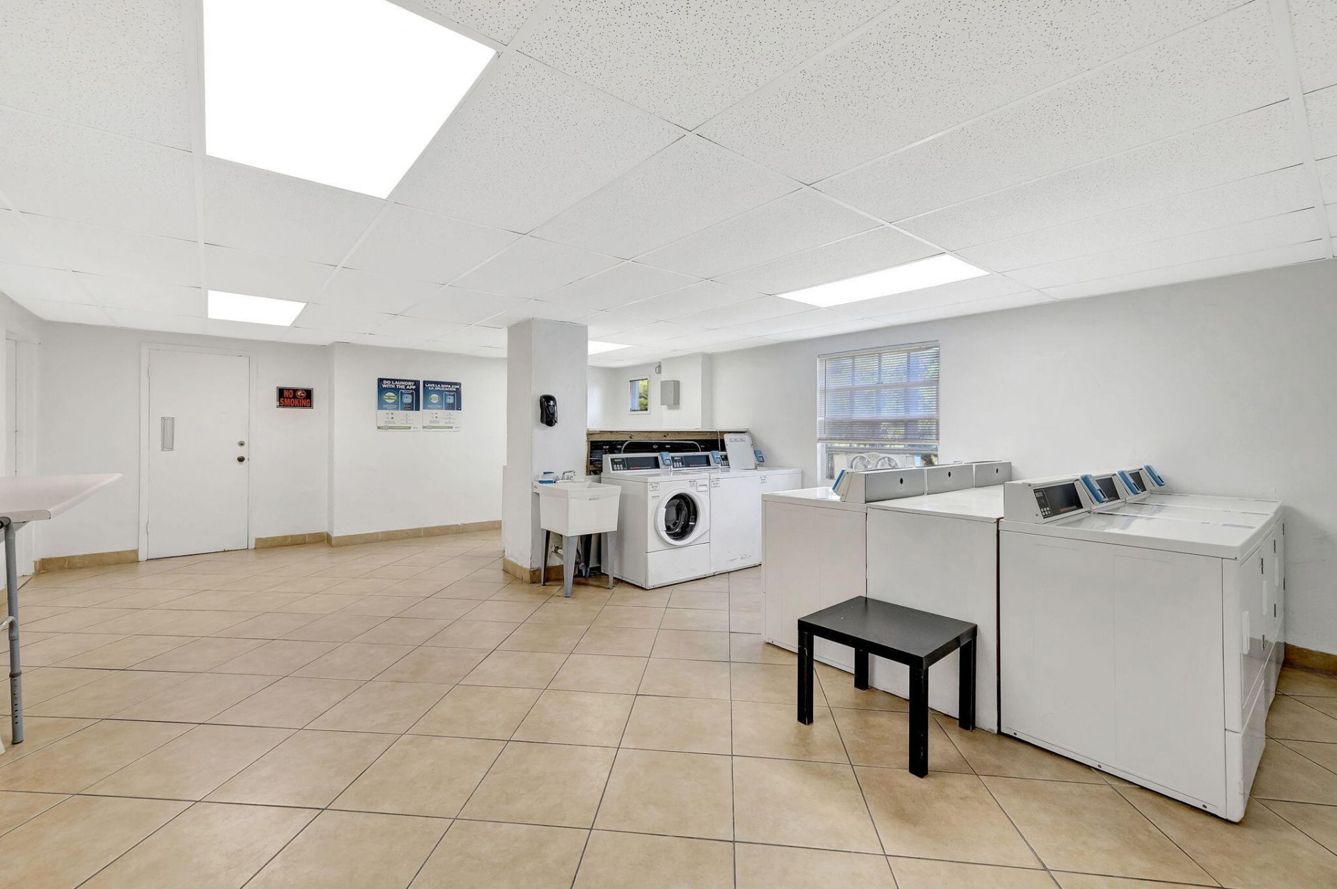 1407 NE 56th Street, Unit 408, Fort Lauderdale, FL 33334 Photo