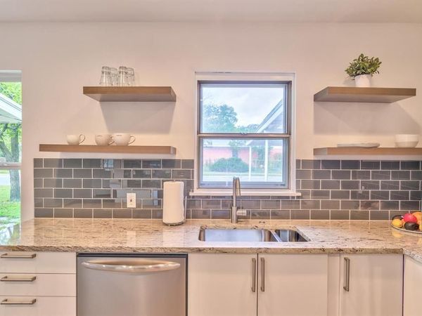 8107 Lazy LN, Austin, TX 78757