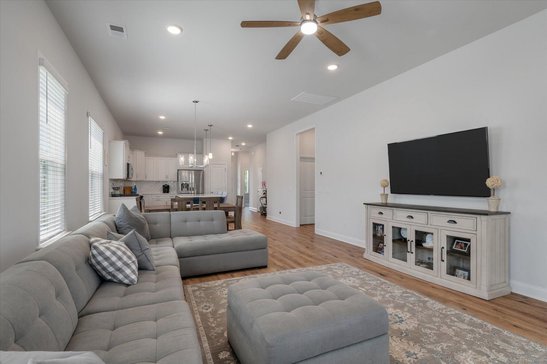 430 Ripple Park Drive Photo 18