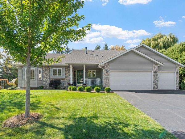 203 Carver Creek Place, Carver, MN 55315