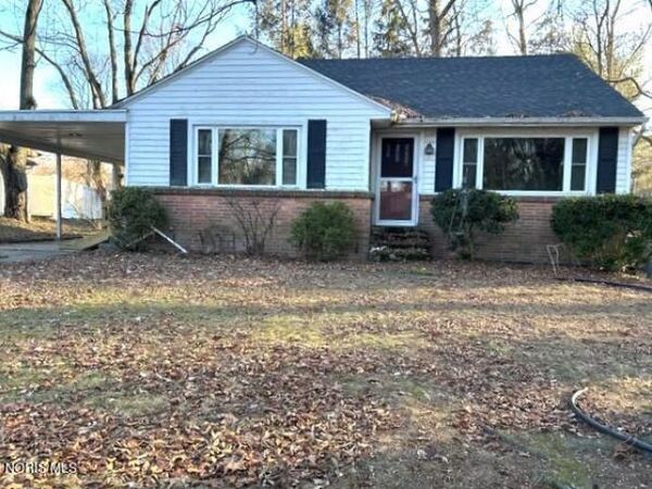 723 Ash Street , Bowling Green, OH 43402