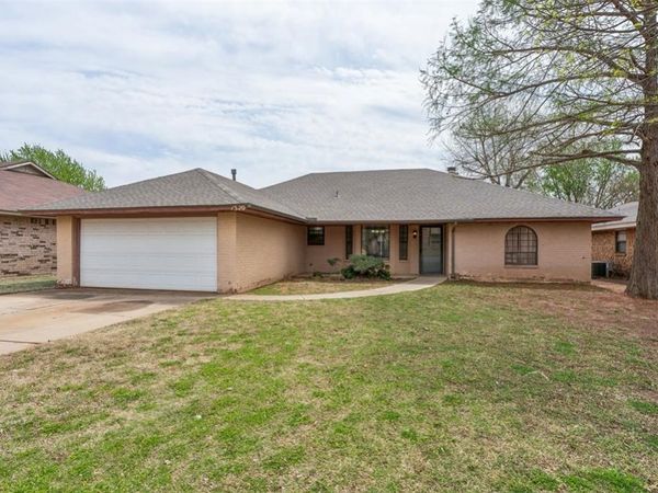 1320 Kelly Park Road, Edmond, OK 73003