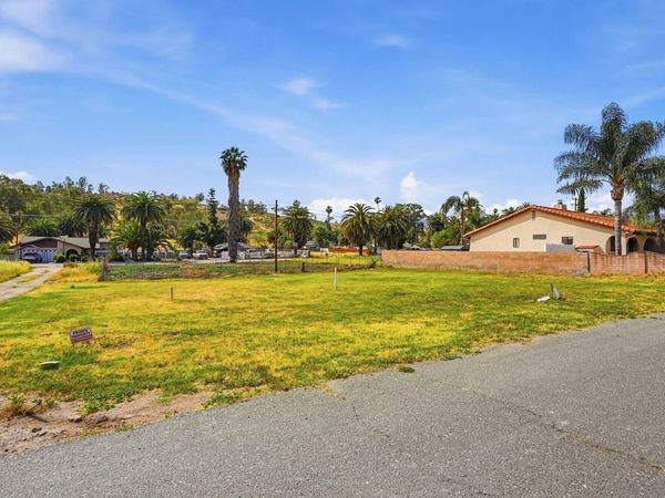 17249 Mcbride, Lake Elsinore, CA 92530