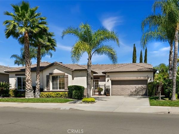 26764 Kingwood, Murrieta, CA 92563