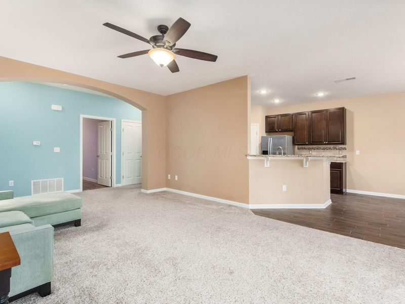 3637 Birkland Circle , Lewis Center, OH 43035 Photo 10