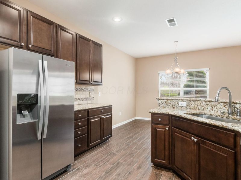 3637 Birkland Circle , Lewis Center, OH 43035 Photo 18