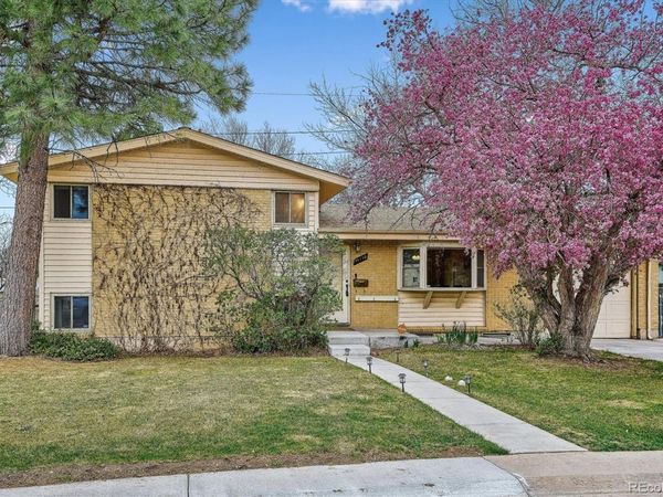 11110 W 60th Avenue , Arvada, CO 80004