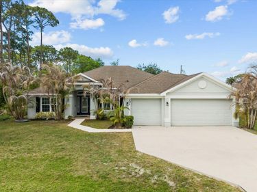 201 NE GREENBRIER AVENUE, PORT ST LUCIE, FL 34983