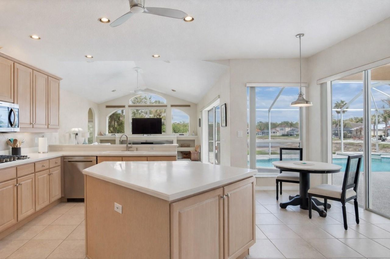 10228 Estuary Drive, Tampa, FL 33647 Photo