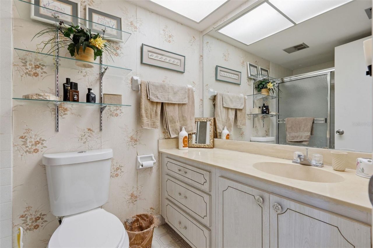 4890 Bay Street Ne, Unit 326, Saint Petersburg, FL 33703 Photo