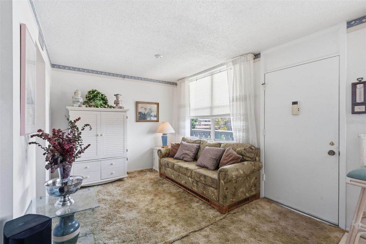 4890 Bay Street Ne, Unit 326, Saint Petersburg, FL 33703 Photo