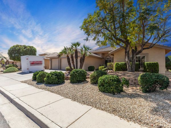 19862 N 87TH Drive, Peoria, AZ 85382