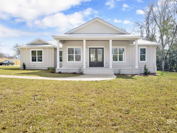 1330 Randall Avenue, Daphne, AL 36526