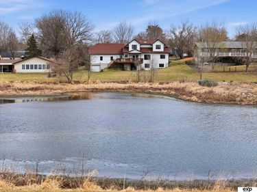 719 Lakeview Drive, Eagle, NE 68347