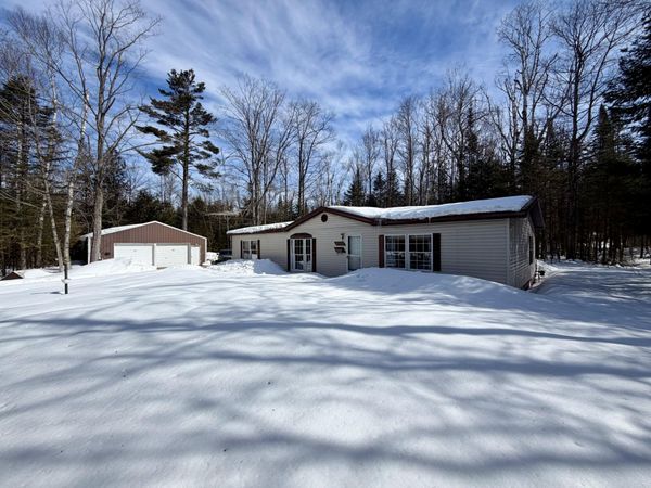 14200 Scenic Court, Cheboygan, MI 49721