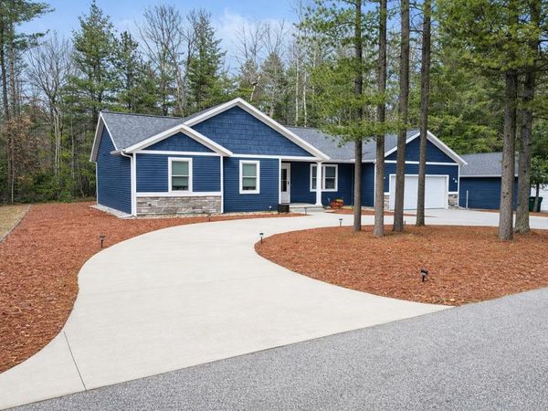 306 White Fawn Court, Prudenville, MI 48651