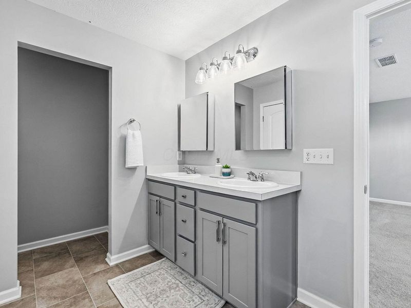 6606 Woods Court, Hebron, OH 43025 Photo 42