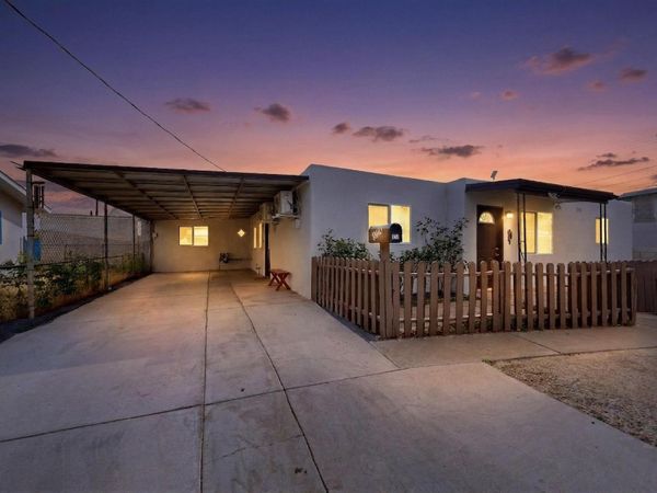 804 Prospect Avenue NW, Albuquerque, NM 87102