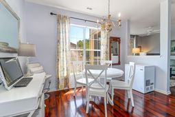 1600 Long Grove Drive photo 4