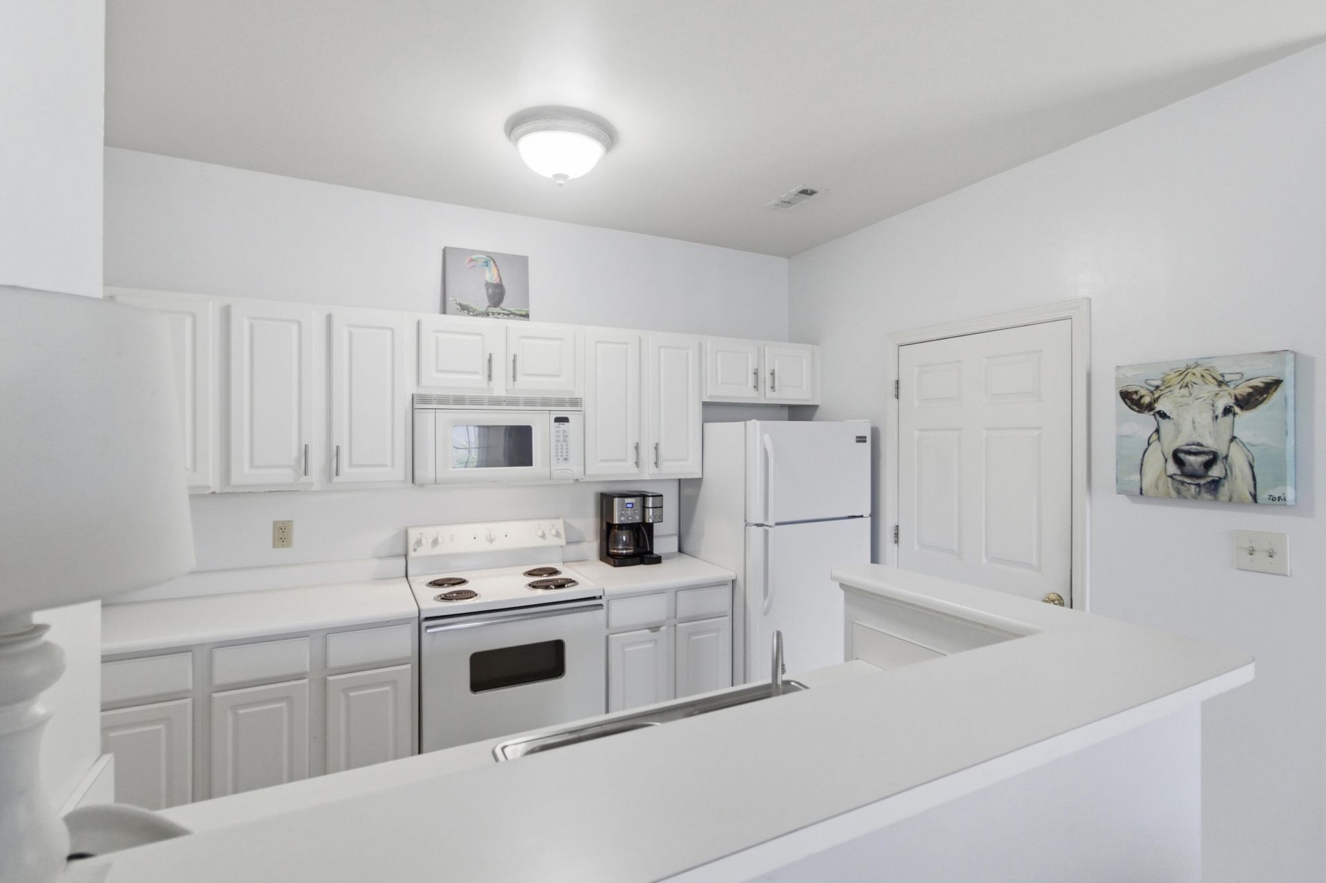 1600 Long Grove Drive Photo 7