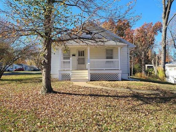 1725 West Street, Mexico, MO 65265