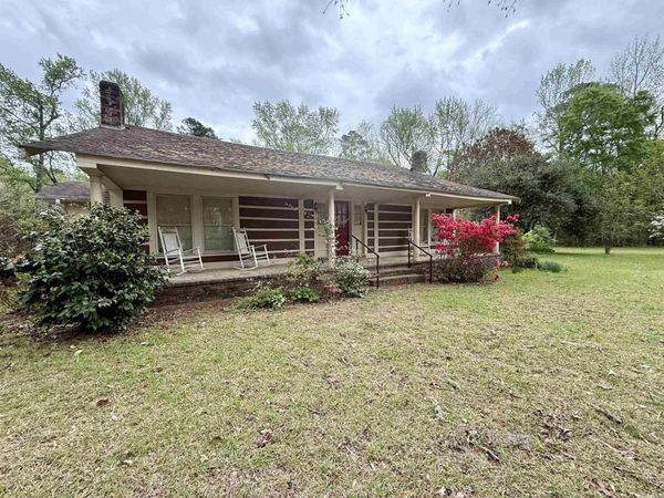 3238 Hwy 24 Highway, Camden, AR 71701