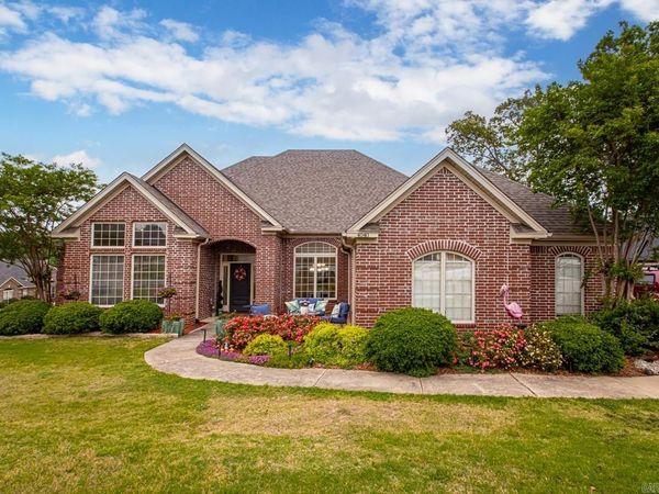 4040 Robinwood Circle, Bryant, AR 72022