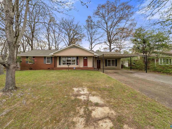 403 SW Audubon Street, Hartselle, AL 35640