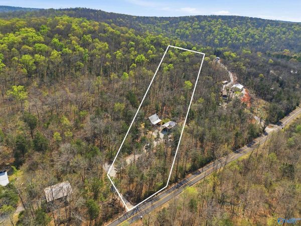 4779 Cathedral Caverns Road, Woodville, AL 35776