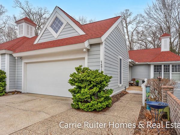 16919 Landing Lane, Spring Lake, MI 49456