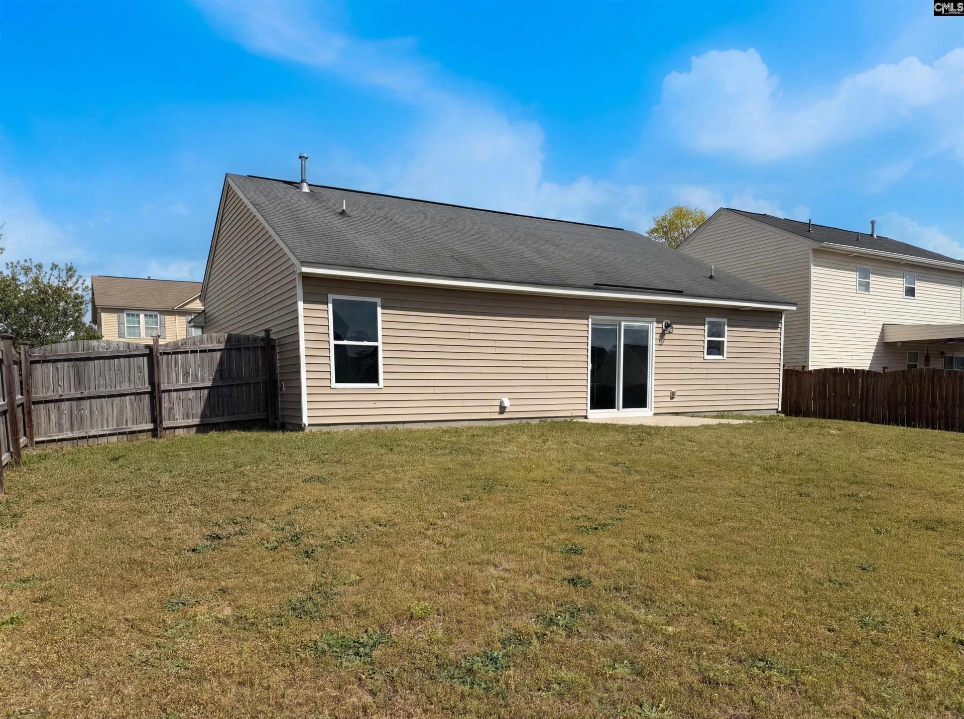 827 Dovefield Lane Photo 15