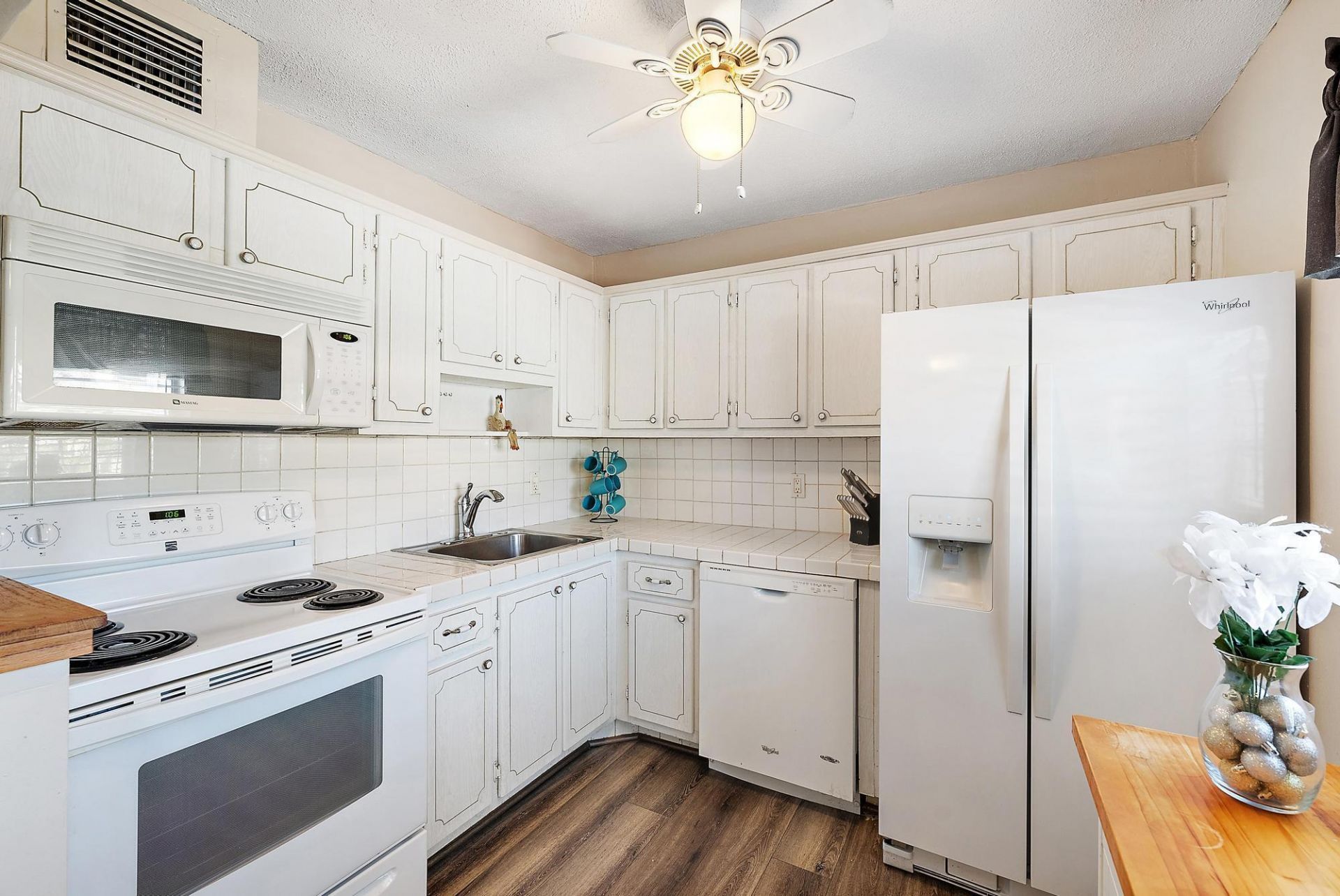 2164 NE 1st Way, Unit 102, Boynton Beach, FL 33435 Photo