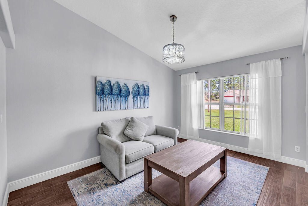 5905 NW Hann Drive, Port Saint Lucie, FL 34986 Photo