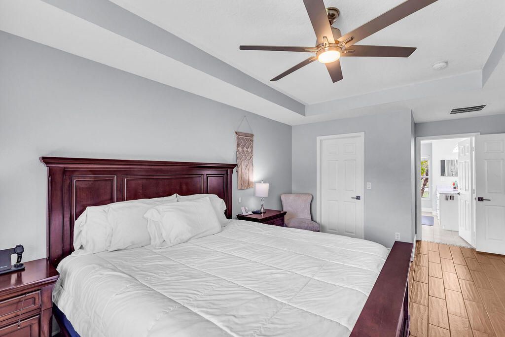 5905 NW Hann Drive, Port Saint Lucie, FL 34986 Photo