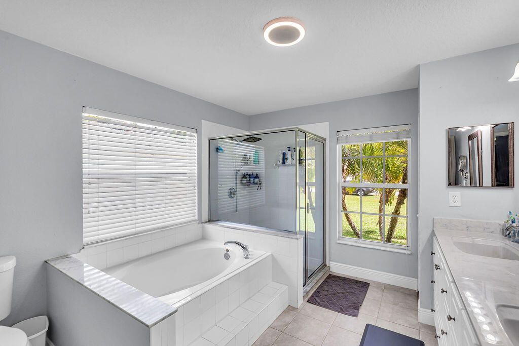 5905 NW Hann Drive, Port Saint Lucie, FL 34986 Photo