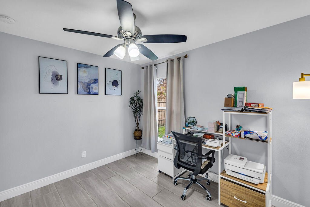 5905 NW Hann Drive, Port Saint Lucie, FL 34986 Photo