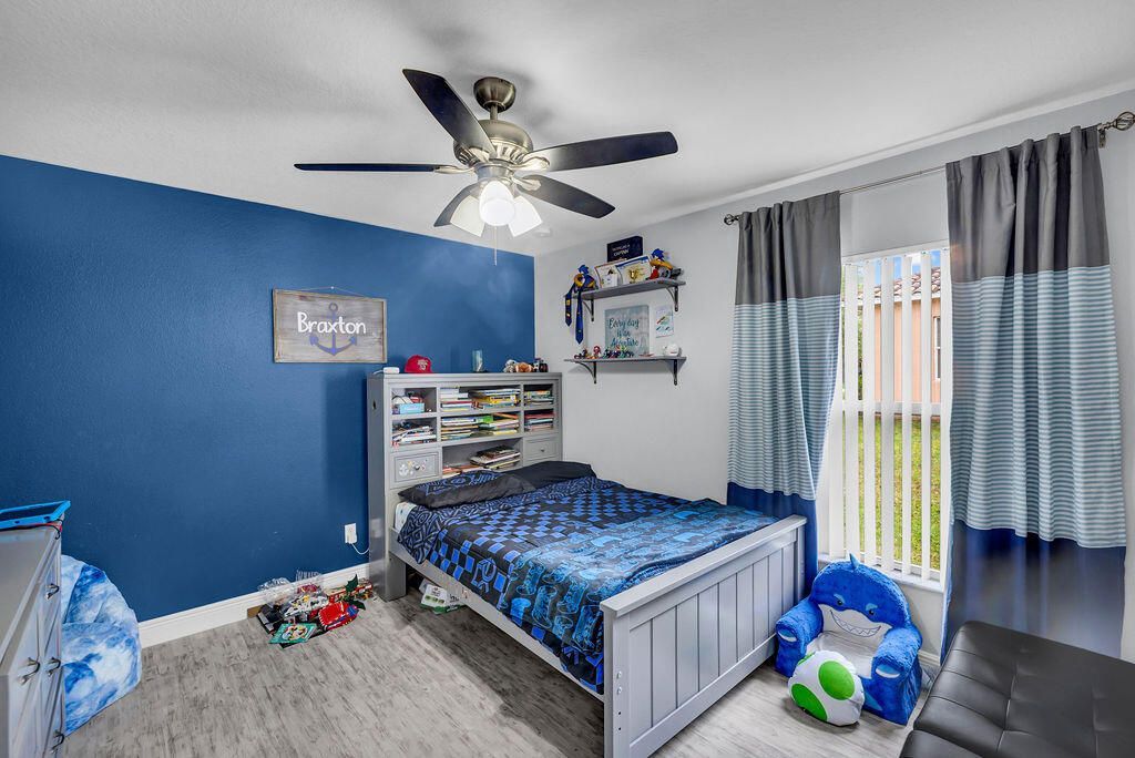 5905 NW Hann Drive, Port Saint Lucie, FL 34986 Photo