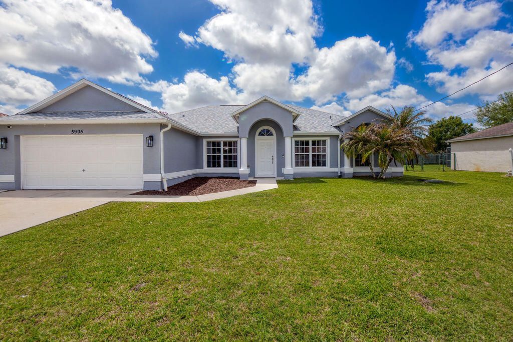 5905 NW Hann Drive, Port Saint Lucie, FL 34986 Photo