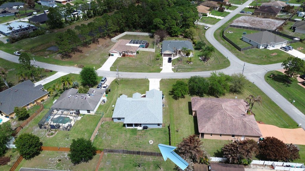 5905 NW Hann Drive, Port Saint Lucie, FL 34986 Photo