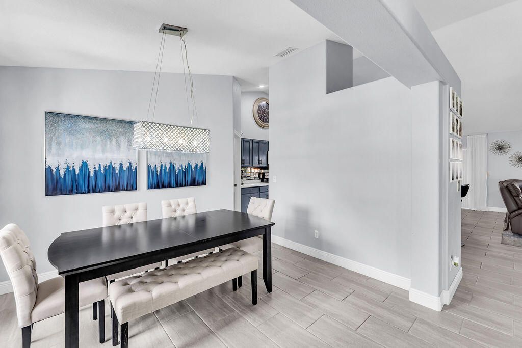 5905 NW Hann Drive, Port Saint Lucie, FL 34986 Photo