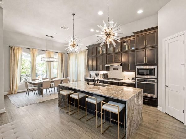 5304 Via Besso DR, Bee Cave, TX 78738