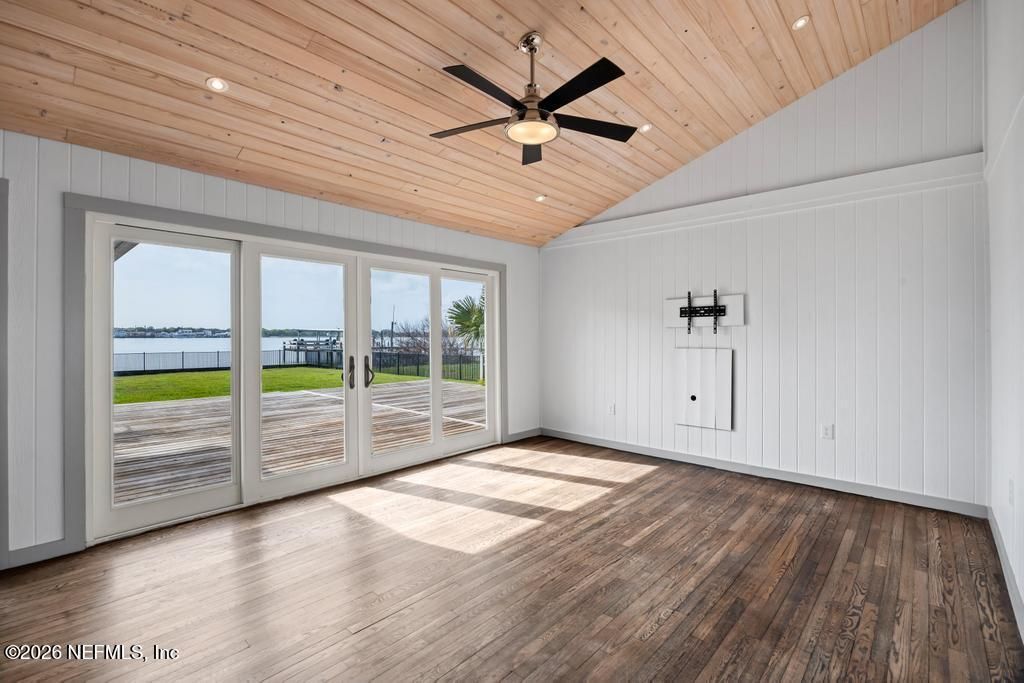 9388 Heckscher Drive, Jacksonville, FL 32226 Photo