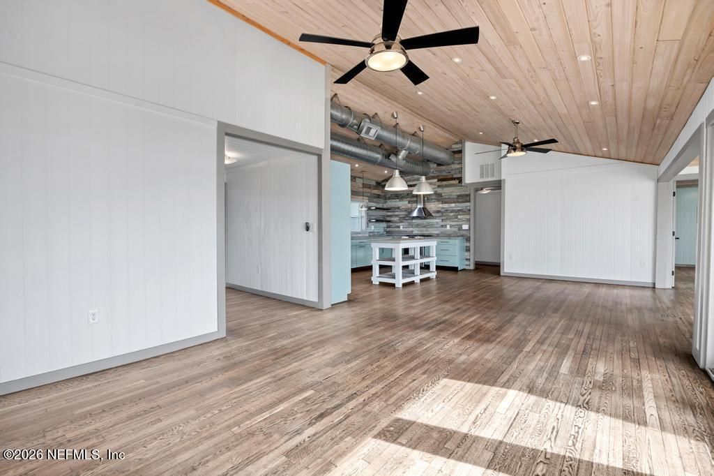 9388 Heckscher Drive, Jacksonville, FL 32226 Photo