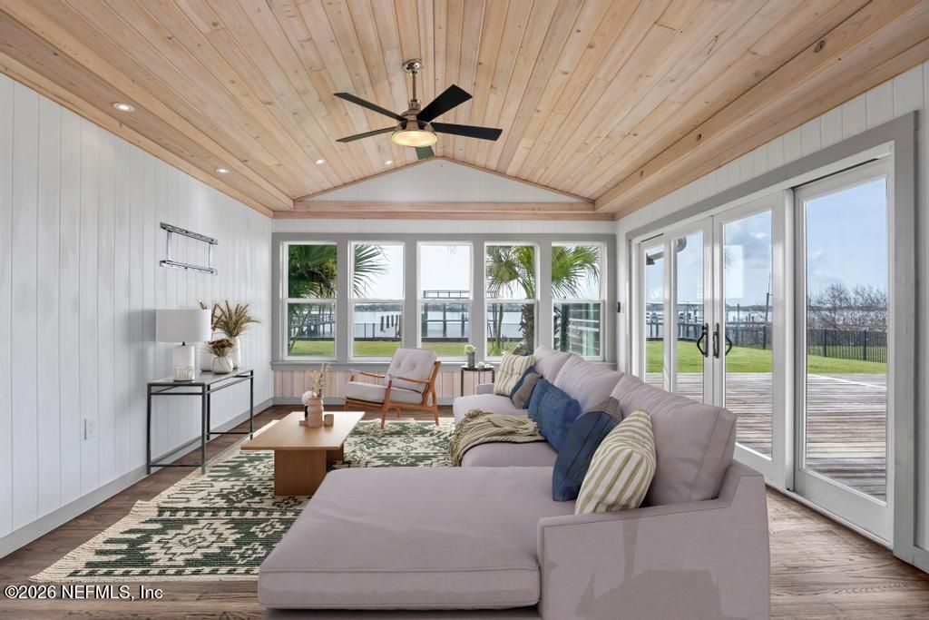 9388 Heckscher Drive, Jacksonville, FL 32226 Photo